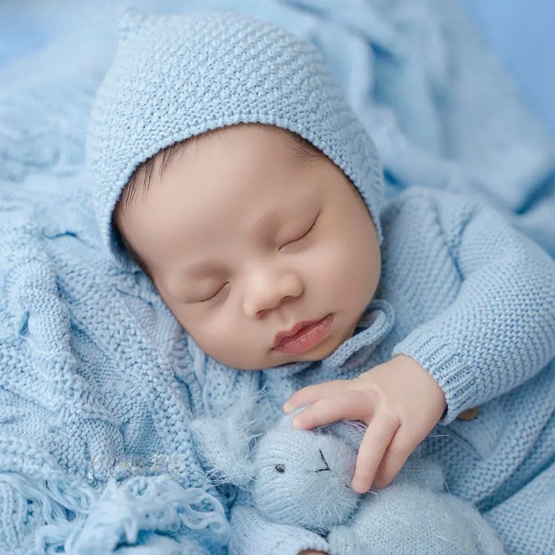 Blue Knitted Theme Set - Cozy Blue Newborn Photography Props - Image 4